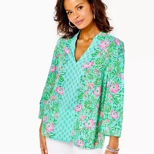 NWT Lilly Pulitzer Luna Bay Aqua and Pink Floral Blouse, V-Neck, Long Sleeve,XXS